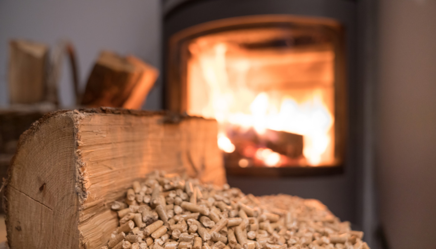 Automne 2025 : à Angers, préparez vos appareils de chauffe avec Les Compagnons Ramoneurs !